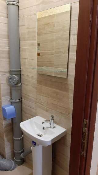 Хостелы Хостел На Ракетной Киев Общий 10-местный номер для мужчин-31