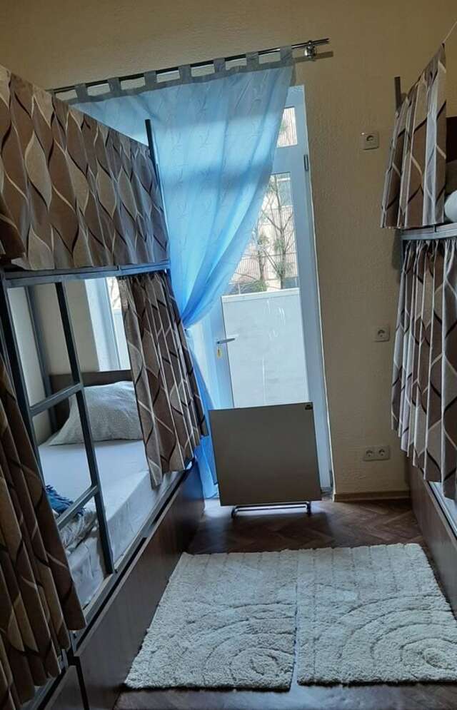 Хостелы Хостел На Ракетной Киев-21